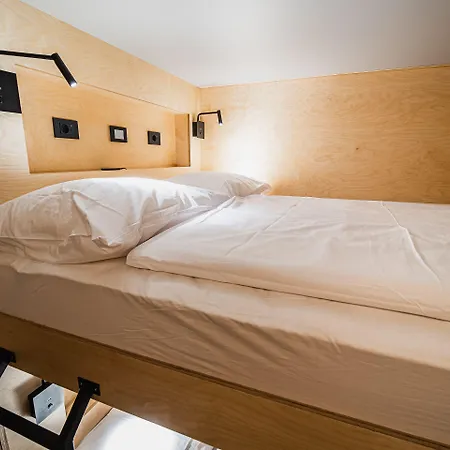 Dragons Dream Hostel Lublana