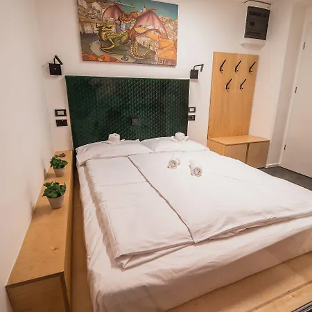 Dragons Dream Albergue